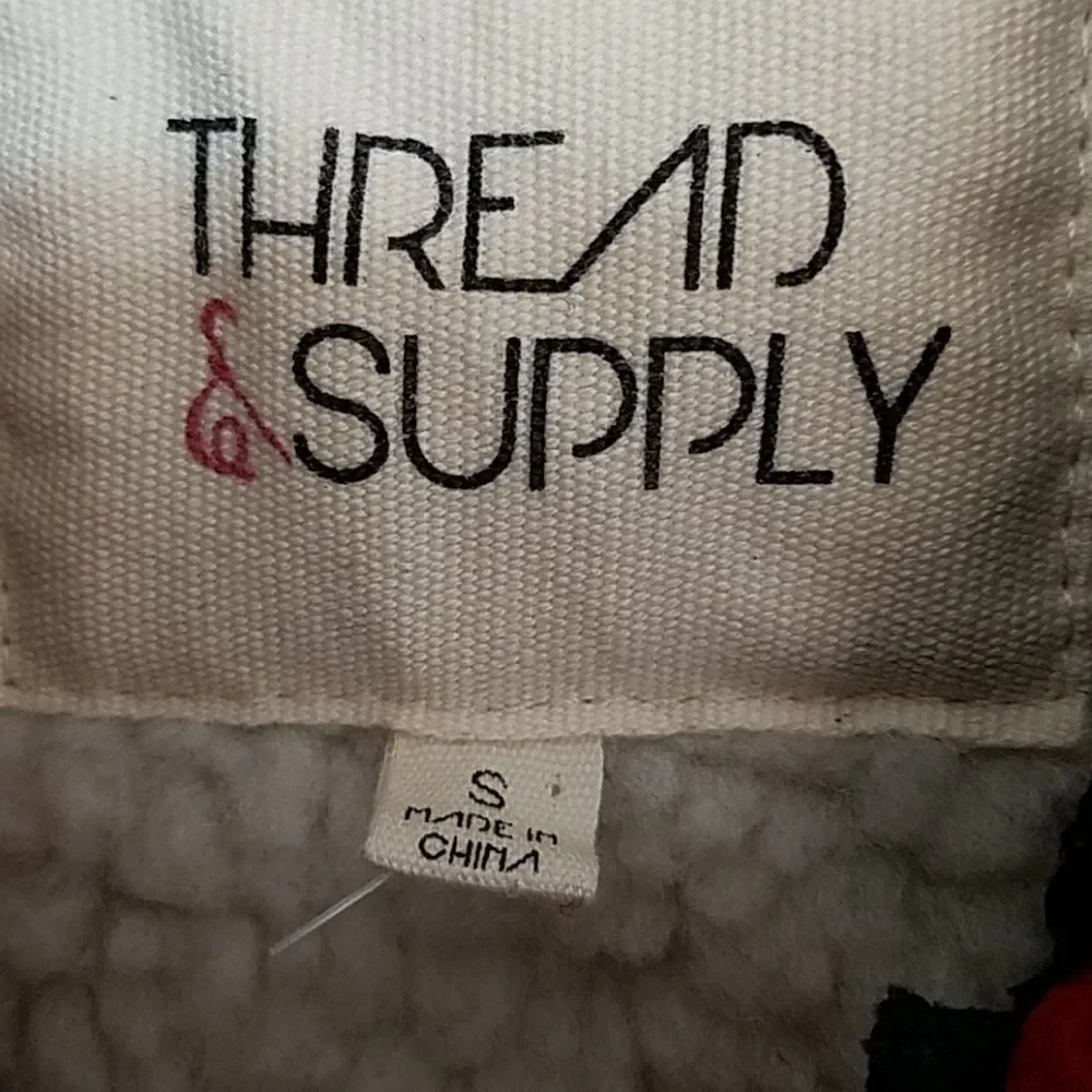 THREAD AND SUPPLY Buffalo Plaid Vest‎